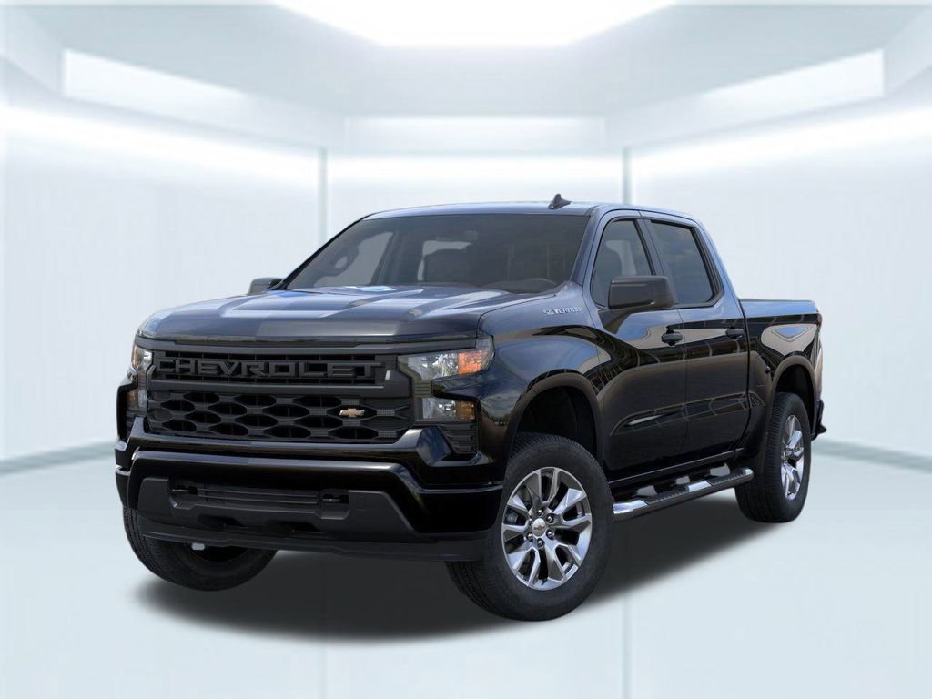 2026 Chevrolet Silverado Custom photo 5