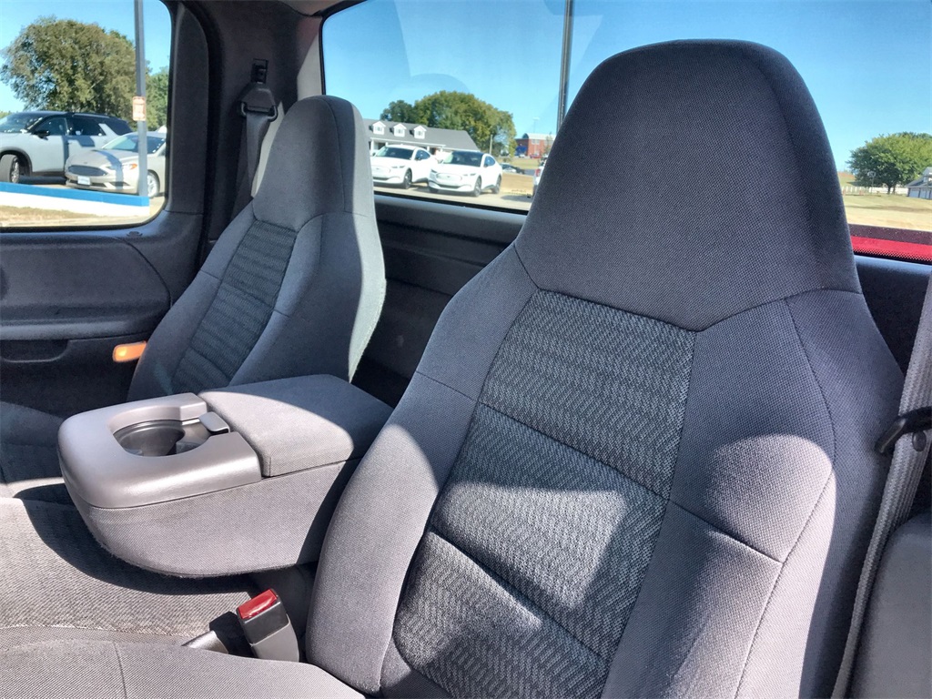 2002 Ford F-150 photo 11