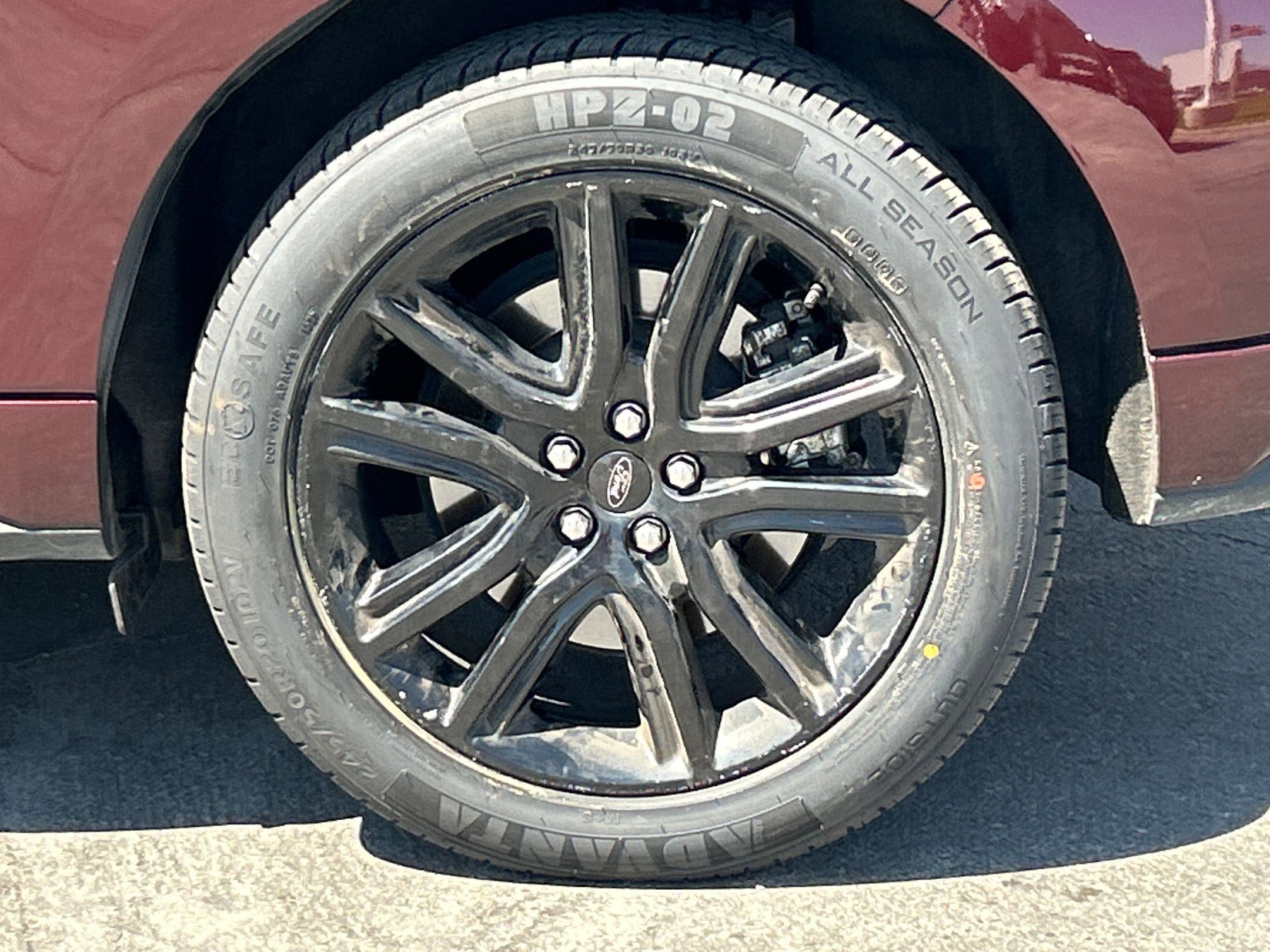 2022 Ford Edge ST-Line photo 12