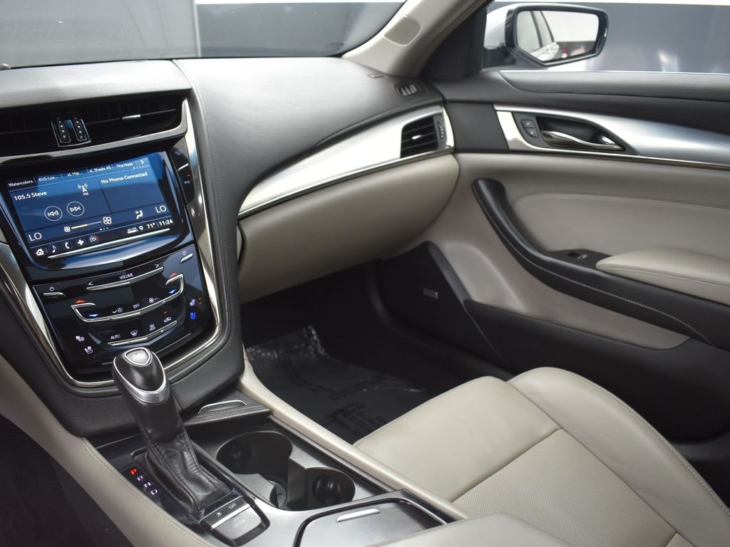 2018 Cadillac CTS Base photo 30