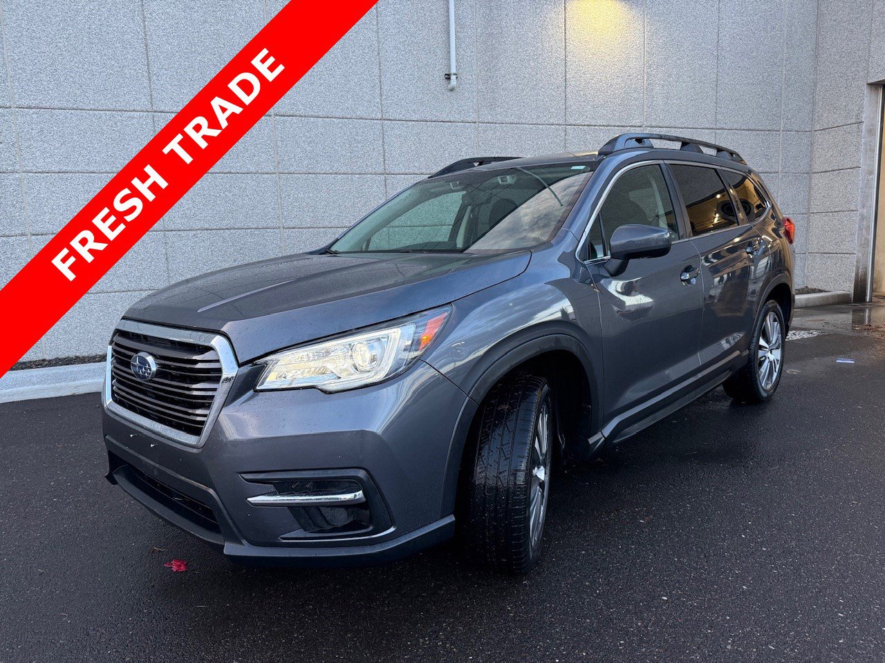 2022 Subaru Ascent Premium's photo