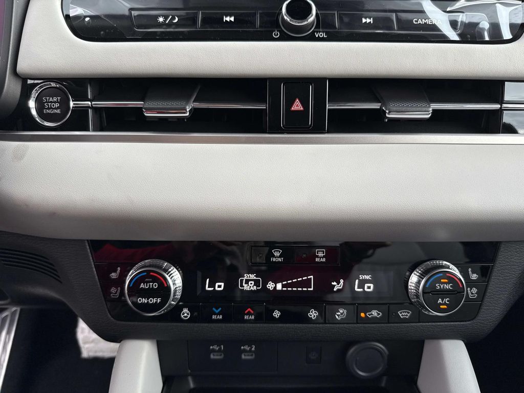 2025 Mitsubishi Outlander SEL GT photo 26