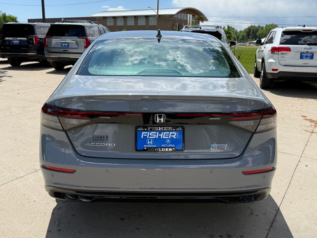 2025 Honda Accord Hybrid Touring photo 4