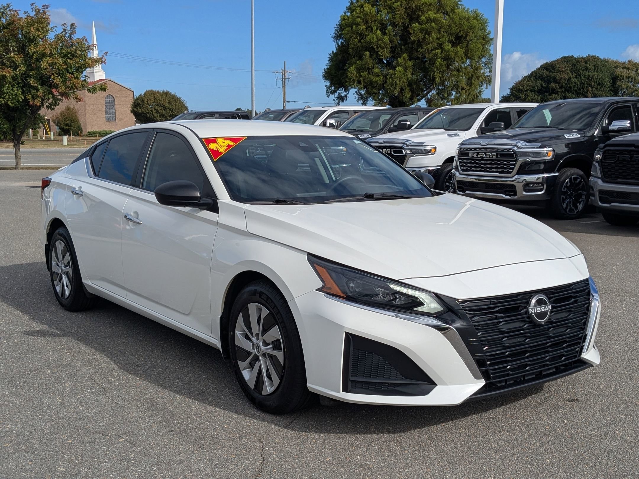 2024 Nissan Altima 2.5 S photo 3