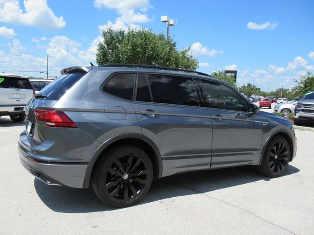 2021 Volkswagen Tiguan SE R-Line Black photo 6