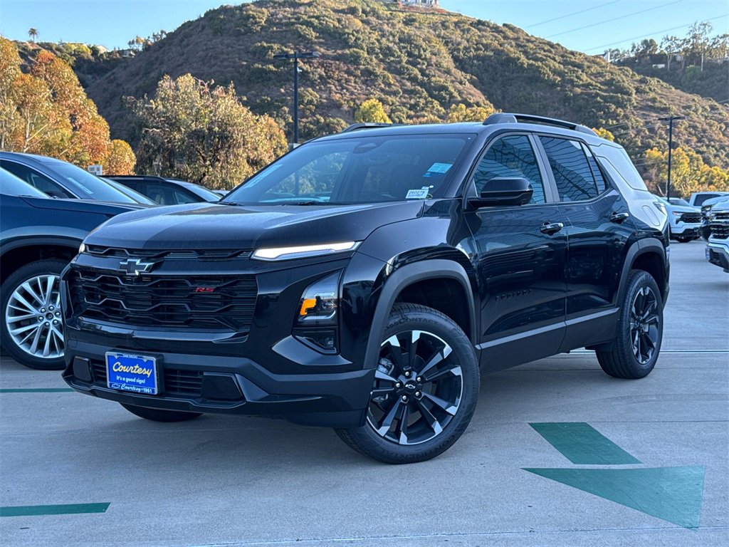 2026 Chevrolet Equinox RS photo 2