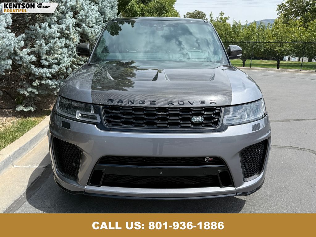 2021 Land Rover Range Rover Sport SVR photo 2