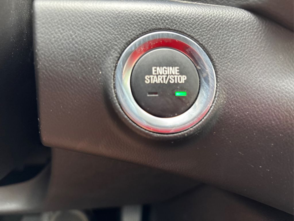 2022 Gmc Terrain SLE photo 25