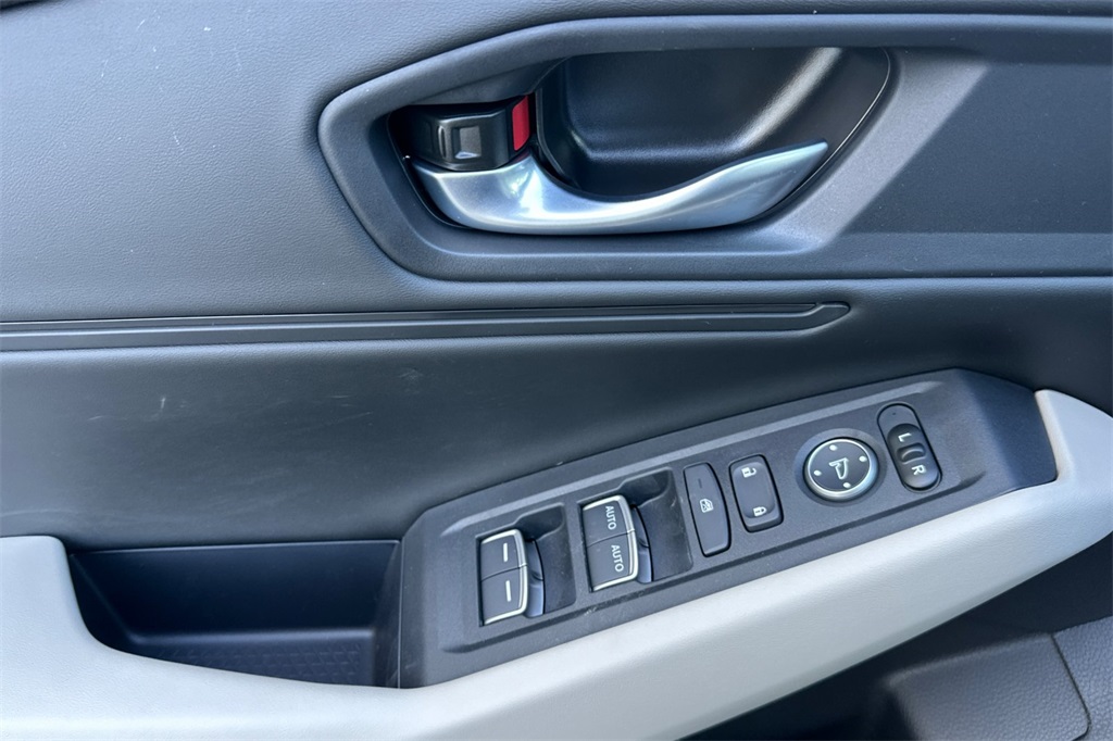 2025 Honda Accord SE photo 11