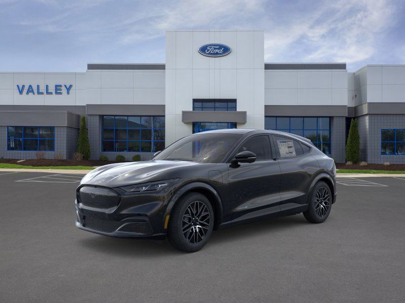2025 Ford Mustang Mach-E Premium photo 2