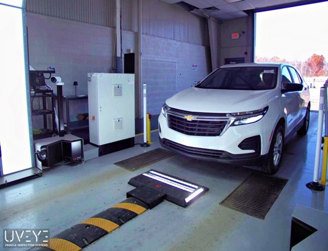 2023 Chevrolet Equinox LS's photo