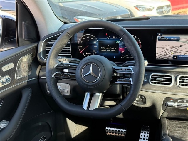 2026 Mercedes Benz GLS 450 4MATIC photo 8