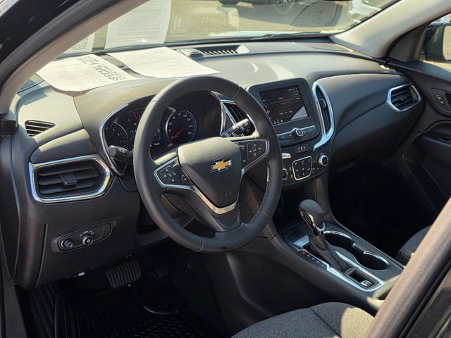 2023 Chevrolet Equinox LT photo 21