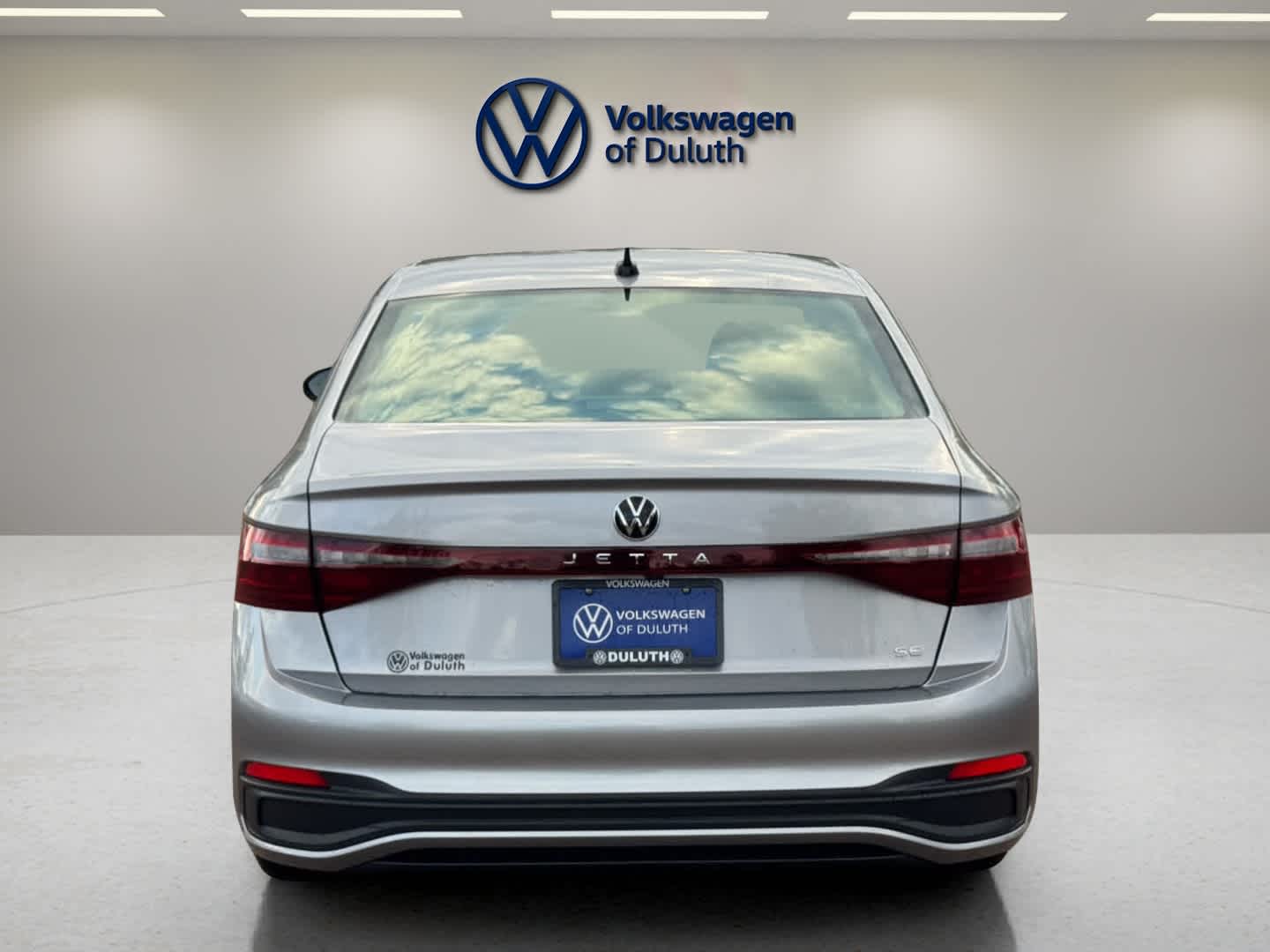2025 Volkswagen Jetta SE photo 4