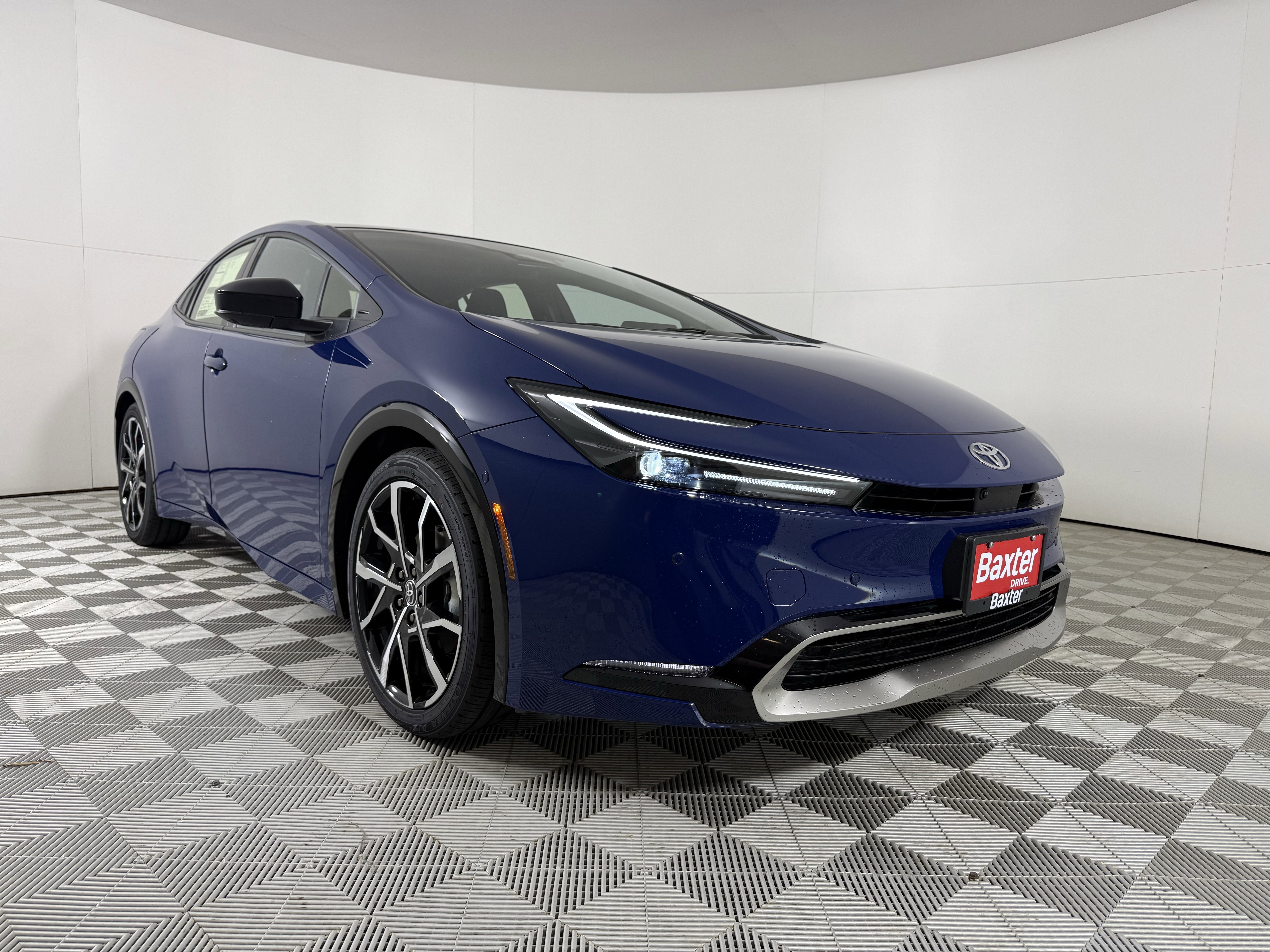 2026 Toyota Prius XSE Premium's photo