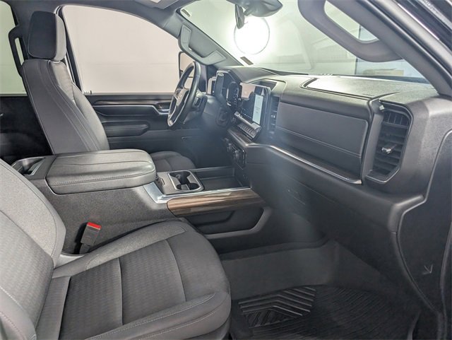 2024 Chevrolet Silverado 2500HD LT photo 18