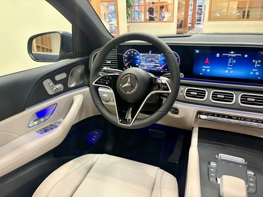 2026 Mercedes Benz GLE 450 4MATIC photo 21