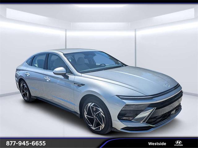 2026 Hyundai Sonata SEL's photo