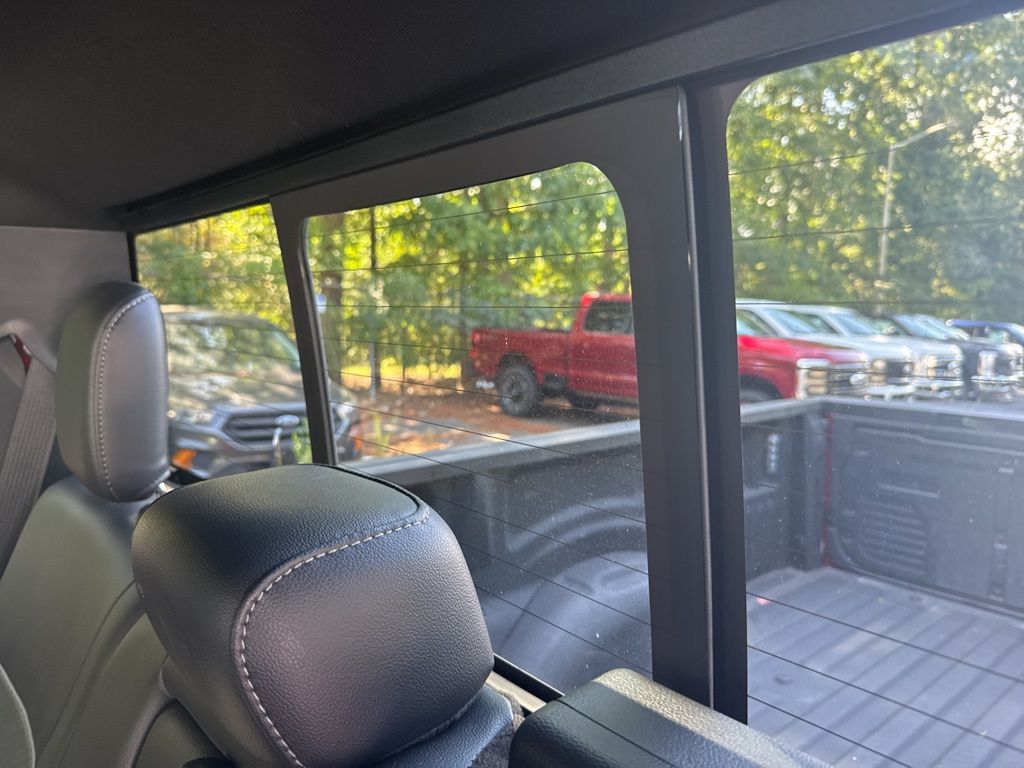 2023 Ford F-150 Lariat photo 32