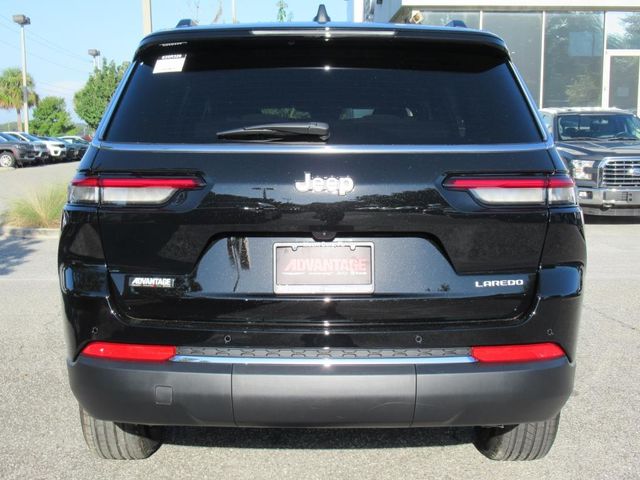 2025 Jeep Grand Cherokee Laredo photo 5