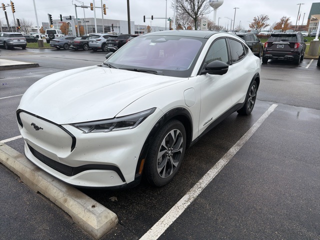 2022 FORD MUSTANG MACH-E - Image 1