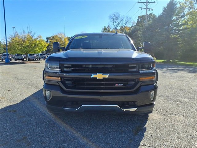 Used 2016 Chevrolet Silverado 1500 LT with VIN 1GCVKREC2GZ210368 for sale in Saline, MI