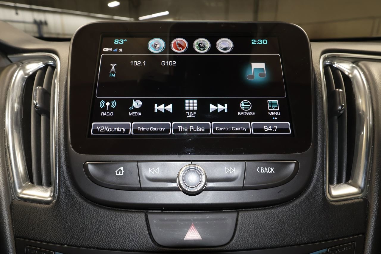 2018 Chevrolet Malibu Premier photo 12