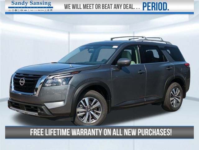 2025 Nissan Pathfinder SL