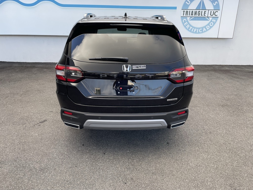 2025 Honda Pilot Touring photo 4