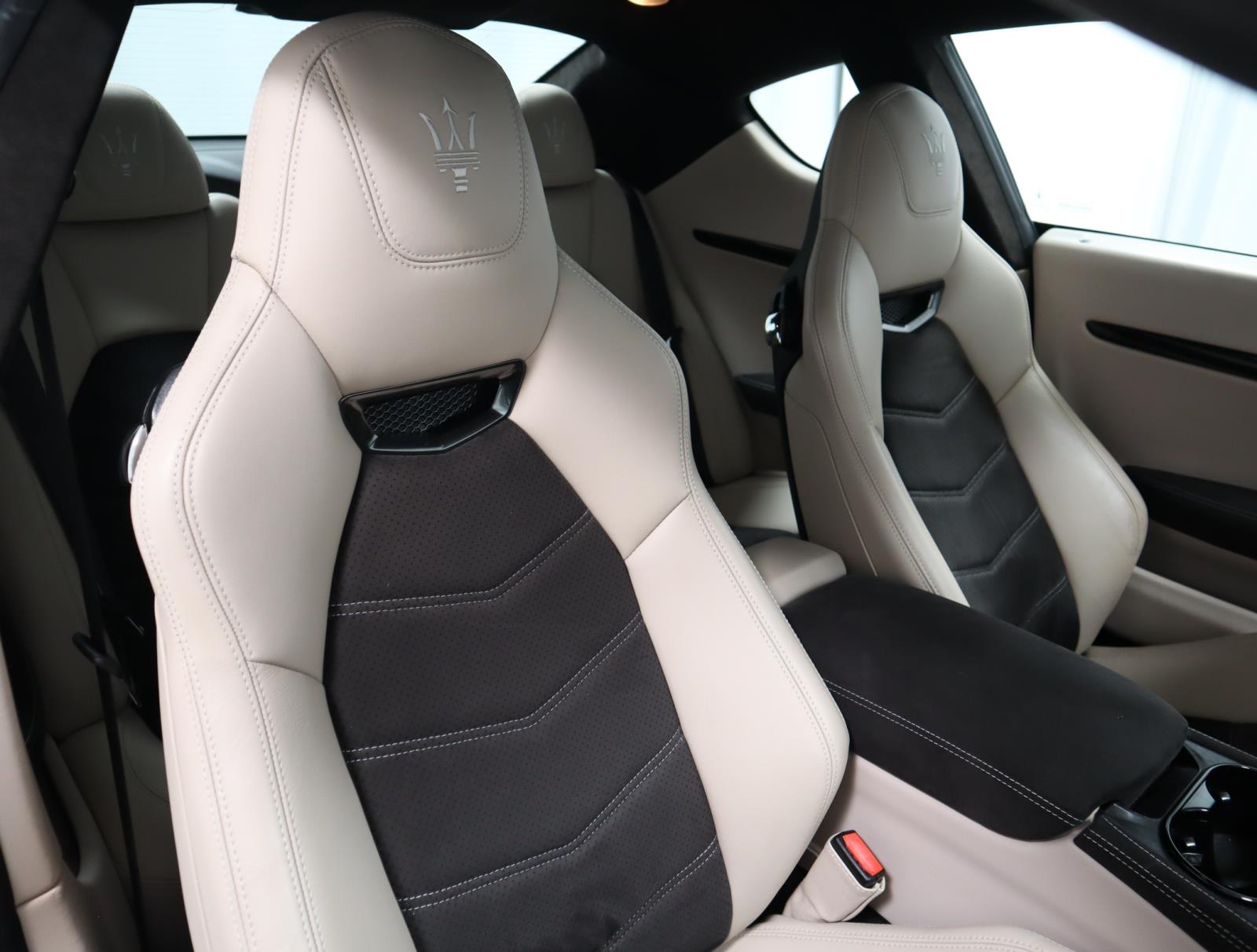 2018 Maserati Granturismo Sport photo 15