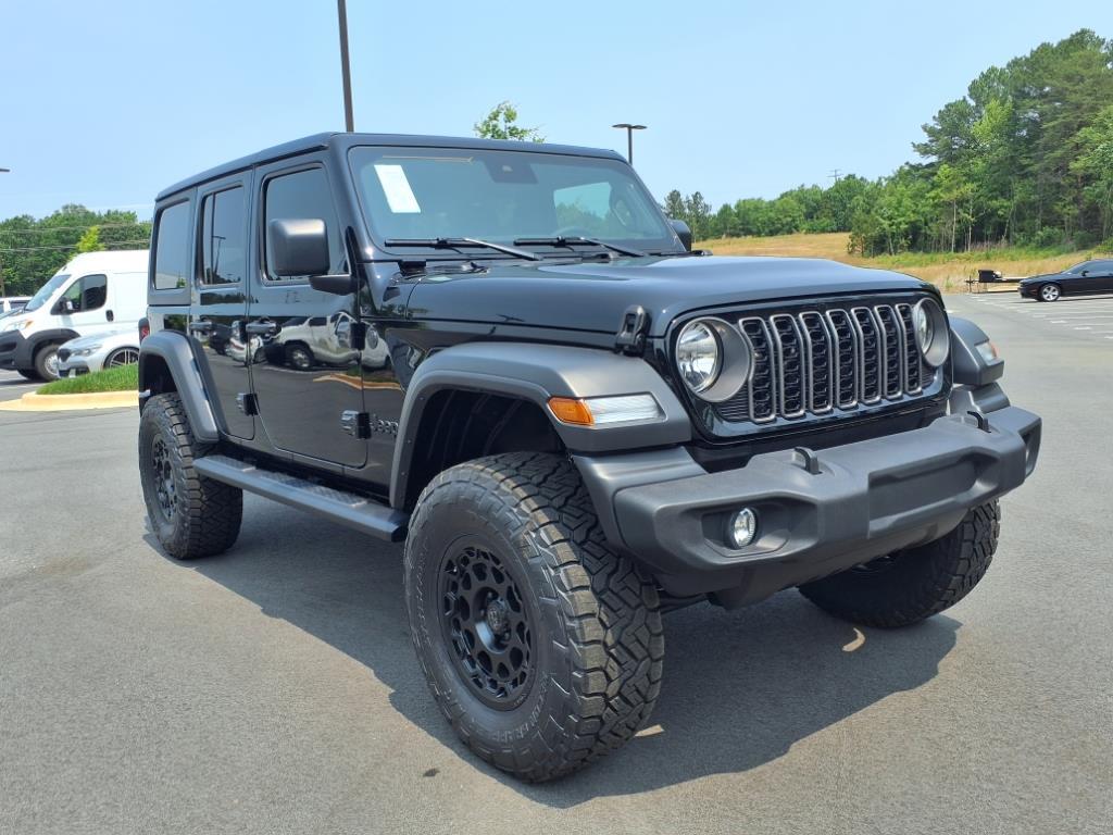 2025 Jeep Wrangler Sport S photo 3