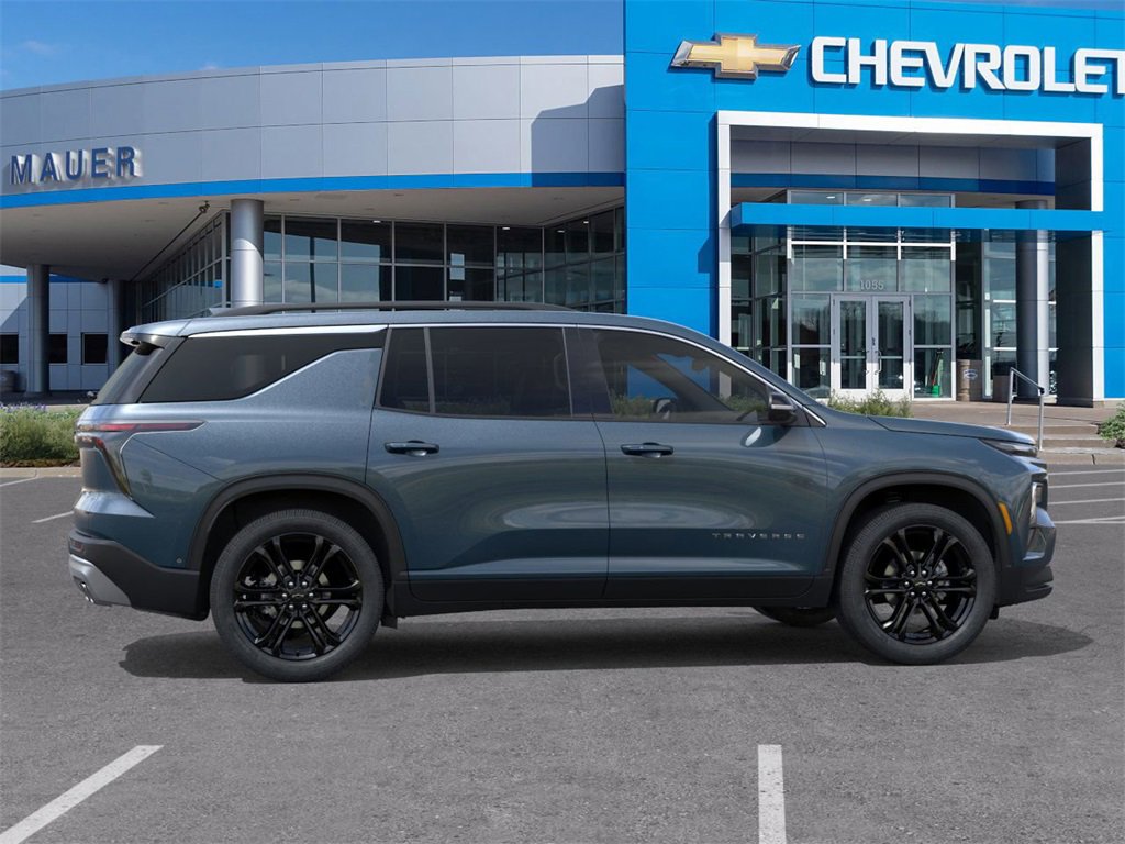 2026 Chevrolet Traverse LT's photo