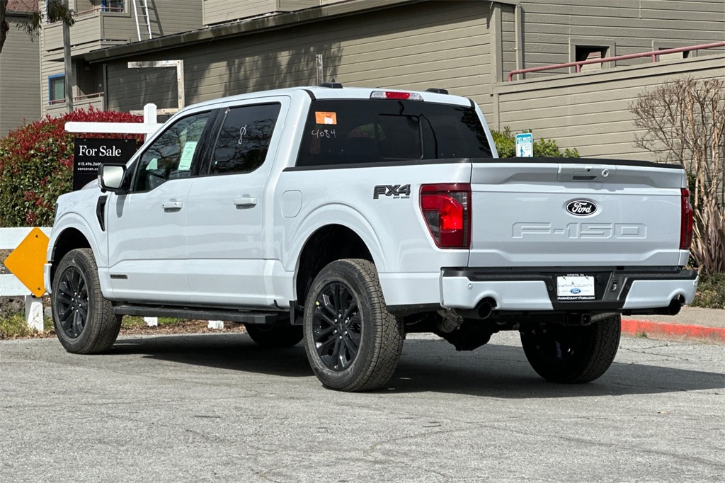 2025 Ford F-150 XLT photo 4