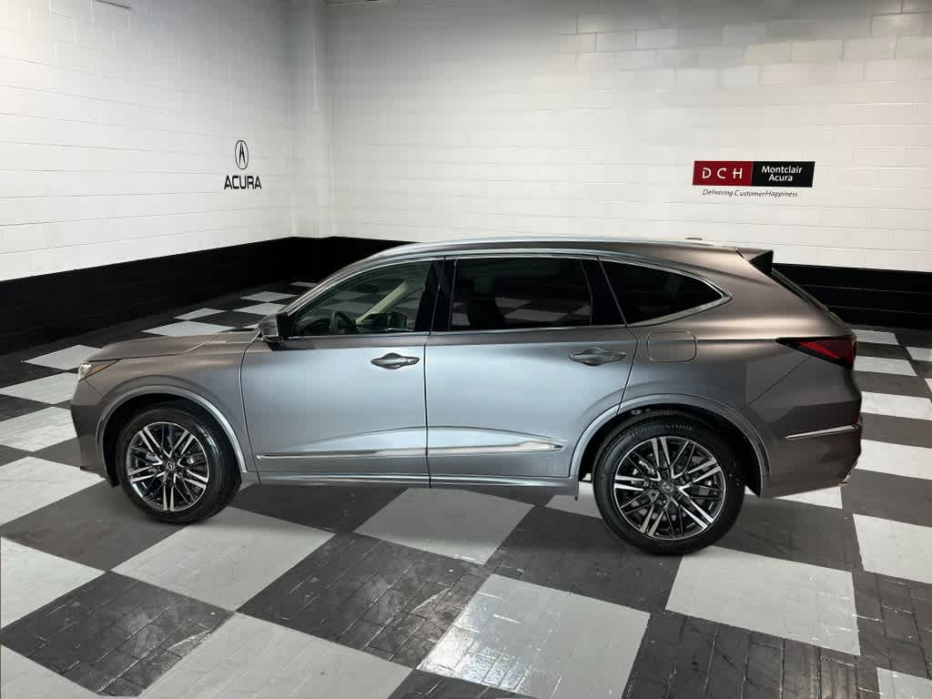 2026 Acura MDX Advance SH-AWD photo 2