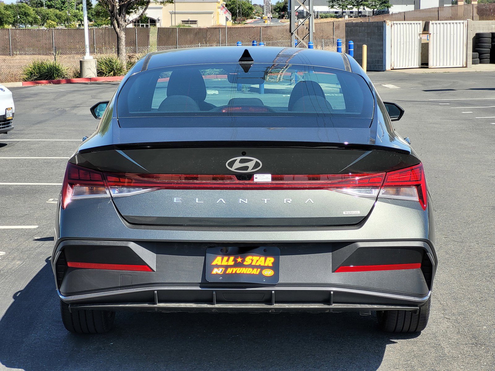 2025 Hyundai Elantra Hybrid SEL Sport photo 4