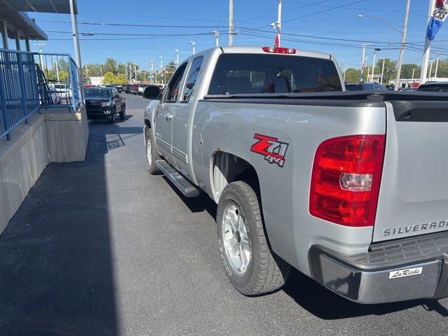 2012 Chevrolet Silverado 1500 LT photo 4