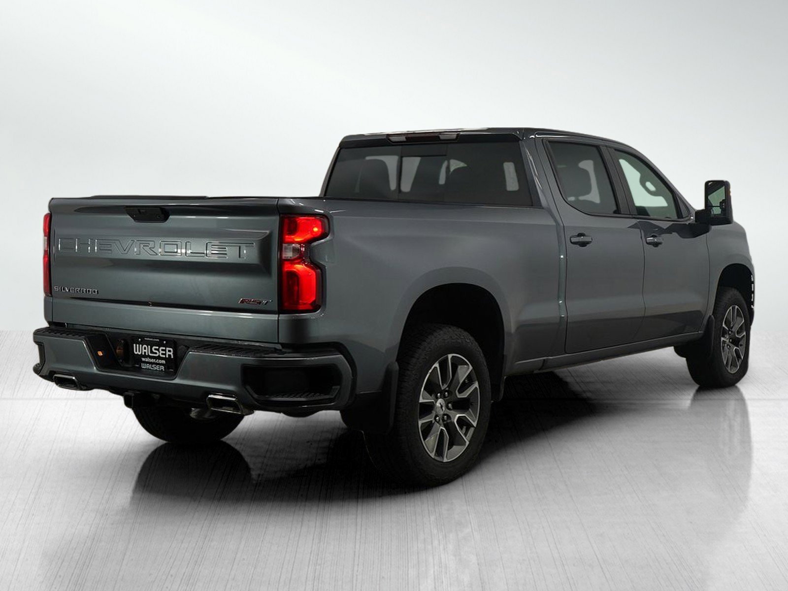 2021 Chevrolet Silverado RST photo 5