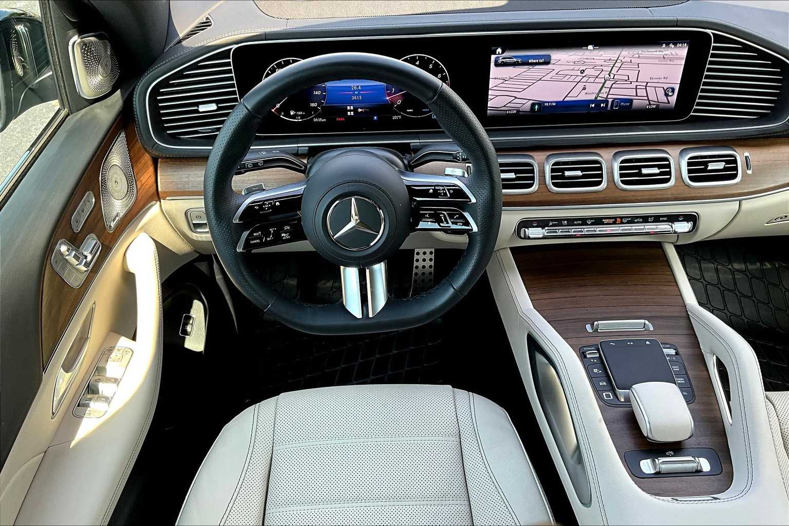 Image 4 of Certified Pre-Owned 2025 Mercedes-Benz GLS 580 AWD 4MATIC