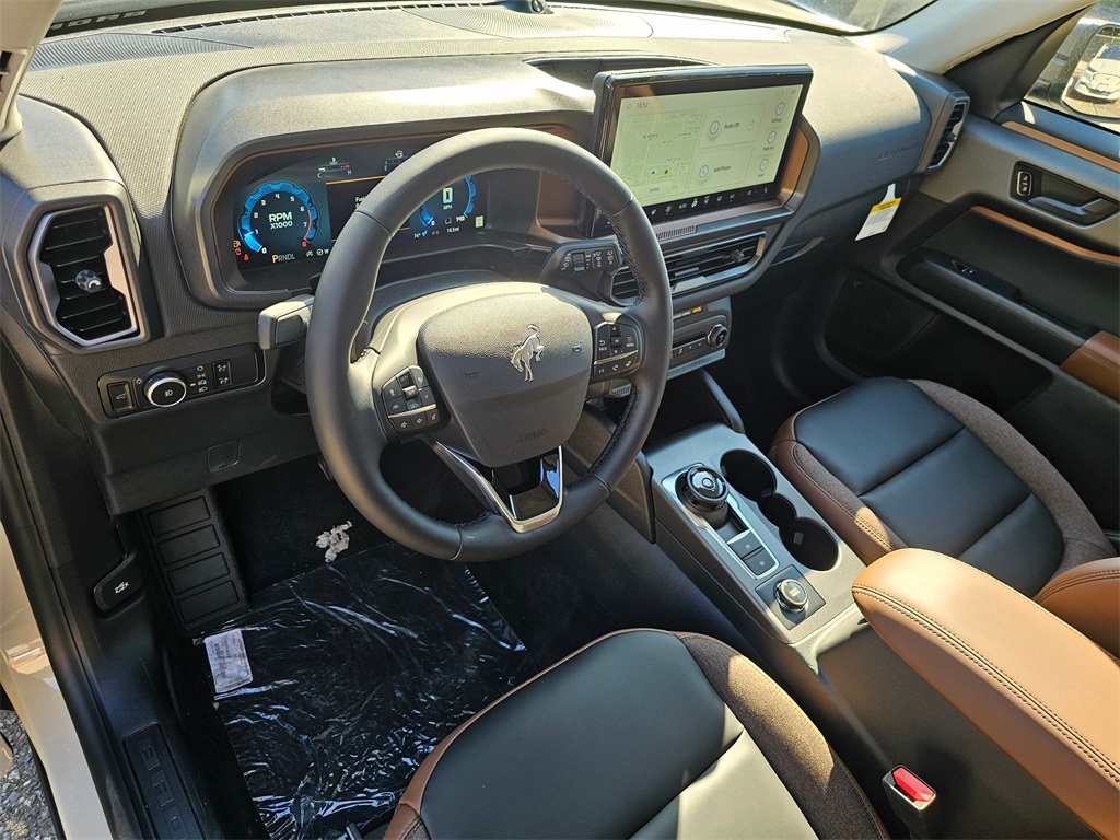 2025 Ford Bronco Sport Outer Banks photo 19