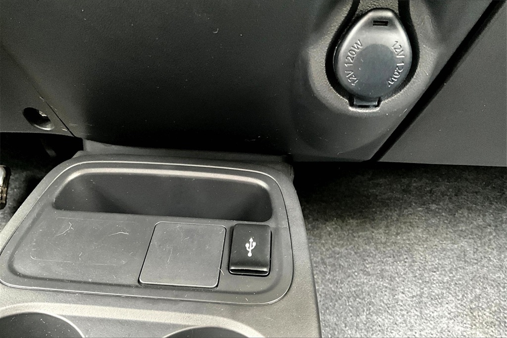 2024 Mitsubishi Mirage G4 ES photo 26