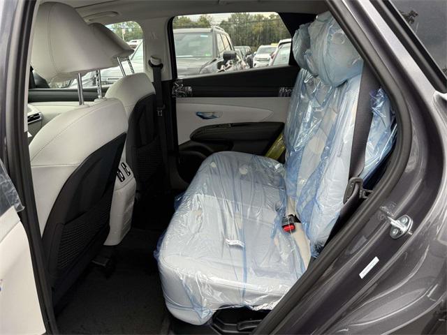 2025 Hyundai Tucson Hybrid Limited photo 9