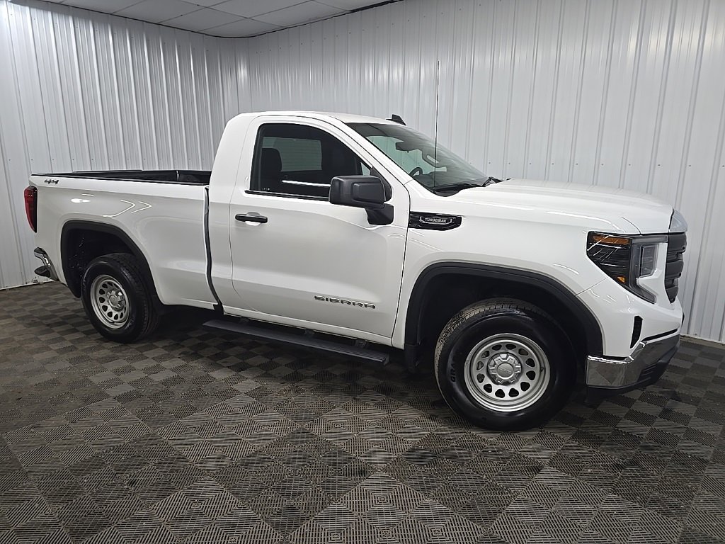 2024 GMC Sierra 1500 Pro's photo