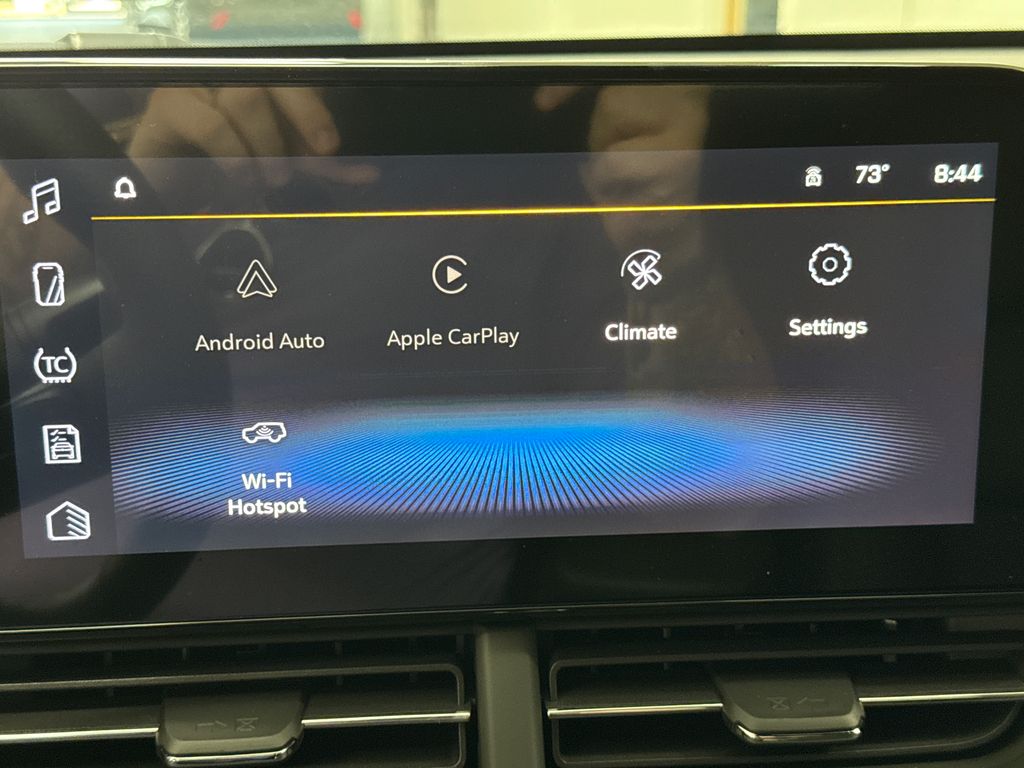 2025 Chevrolet Trax photo 19
