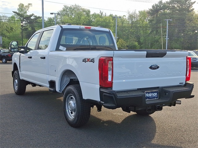 2025 Ford F-250 photo 4