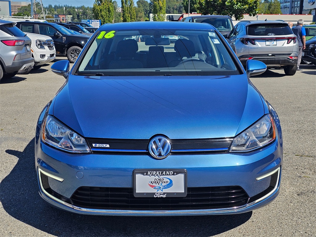 Used 2016 Volkswagen e-Golf e-Golf SE with VIN WVWKP7AU4GW914659 for sale in Kirkland, WA
