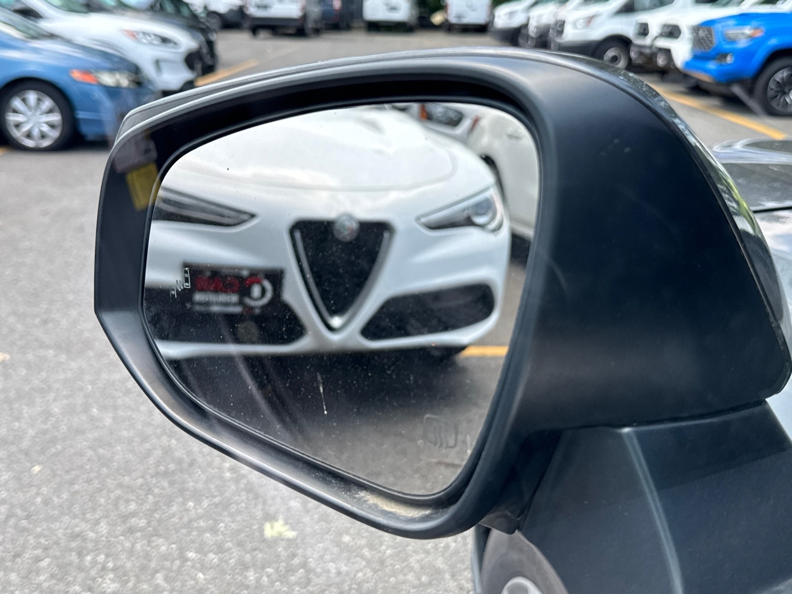 2021 Toyota Highlander XLE photo 28