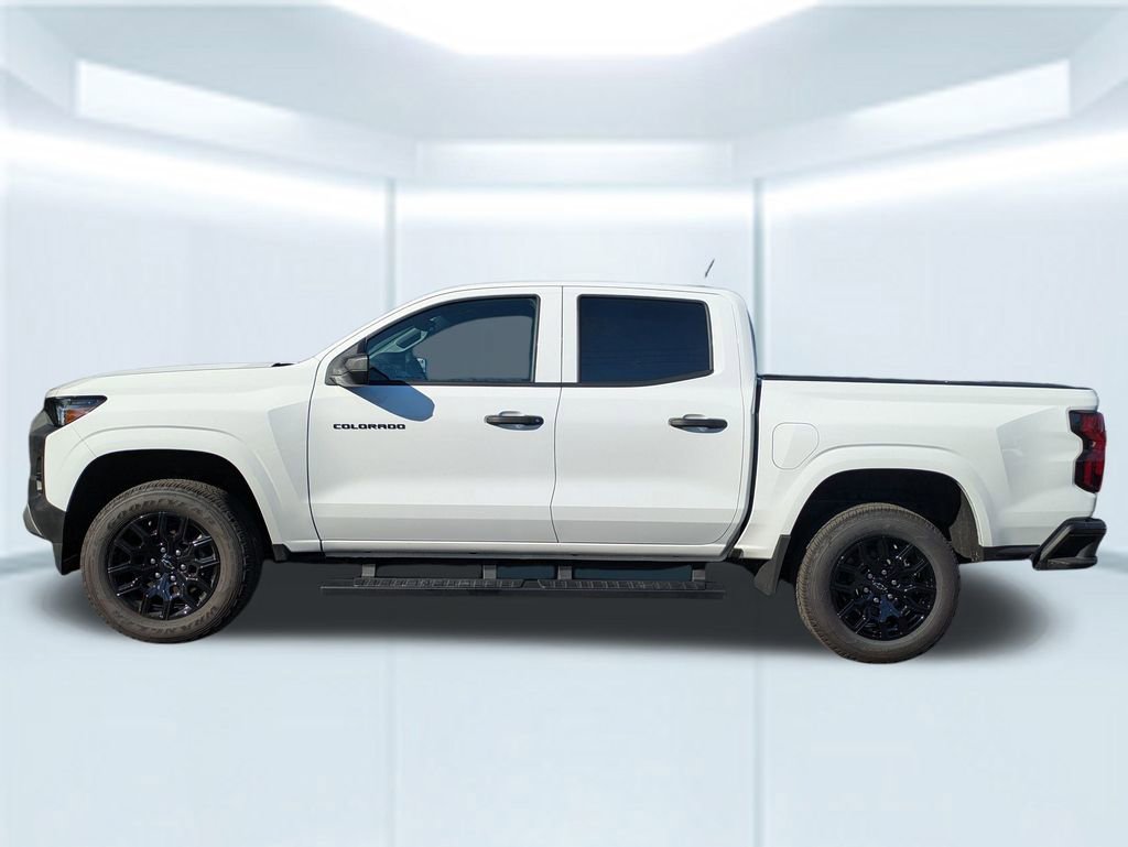 2026 Chevrolet Colorado Work Truck photo 2