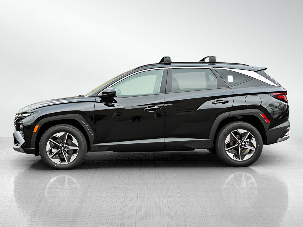 2026 Hyundai Tucson Hybrid SEL photo 2