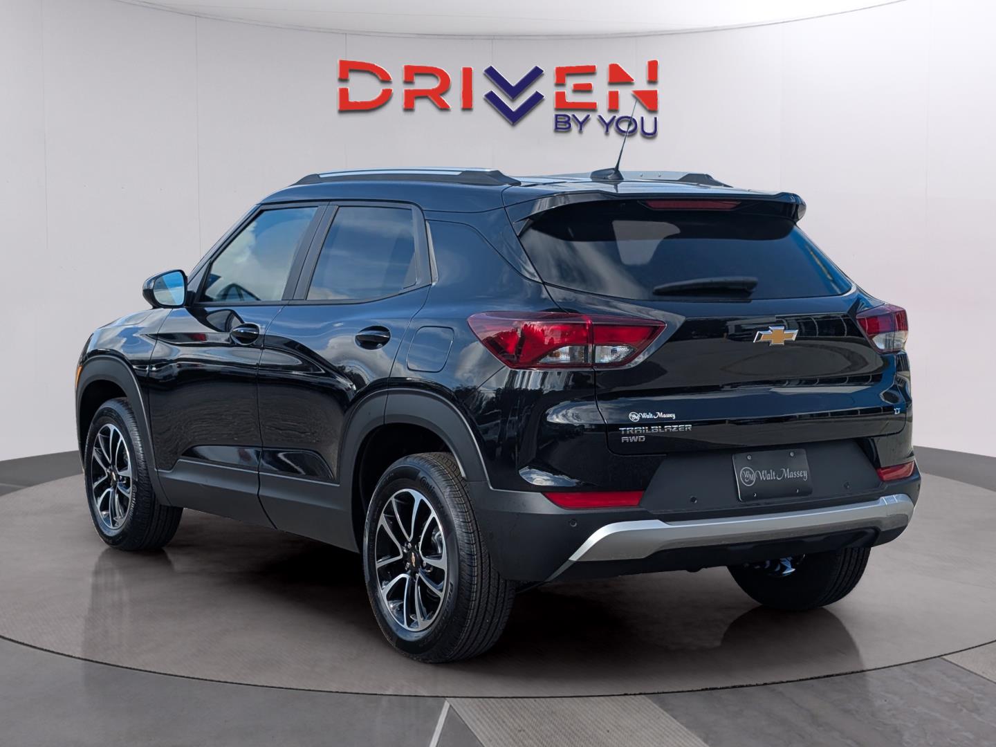 2026 Chevrolet Trailblazer LT photo 3