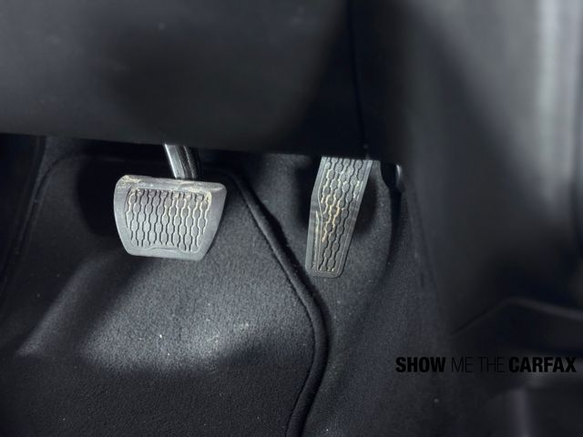 2024 Jeep Wrangler Sahara 4xe photo 28